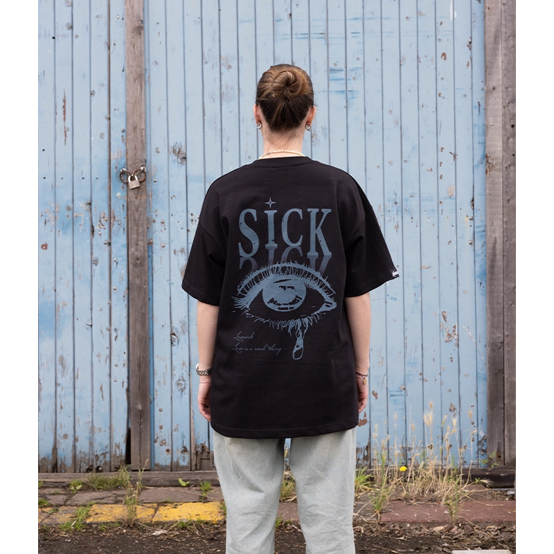 love is a mad thing tee black