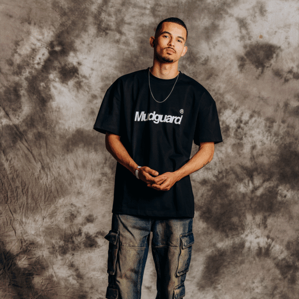 Mudguard statement piece black