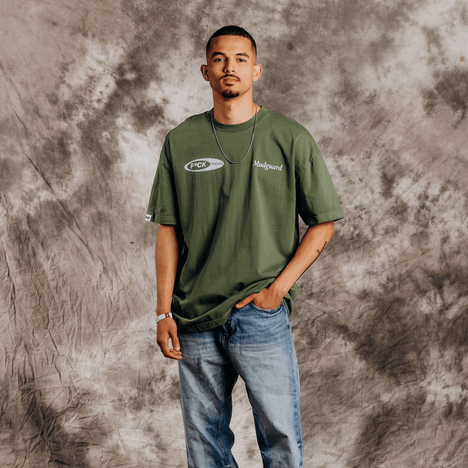 Mudguard F*ck Trends front tee