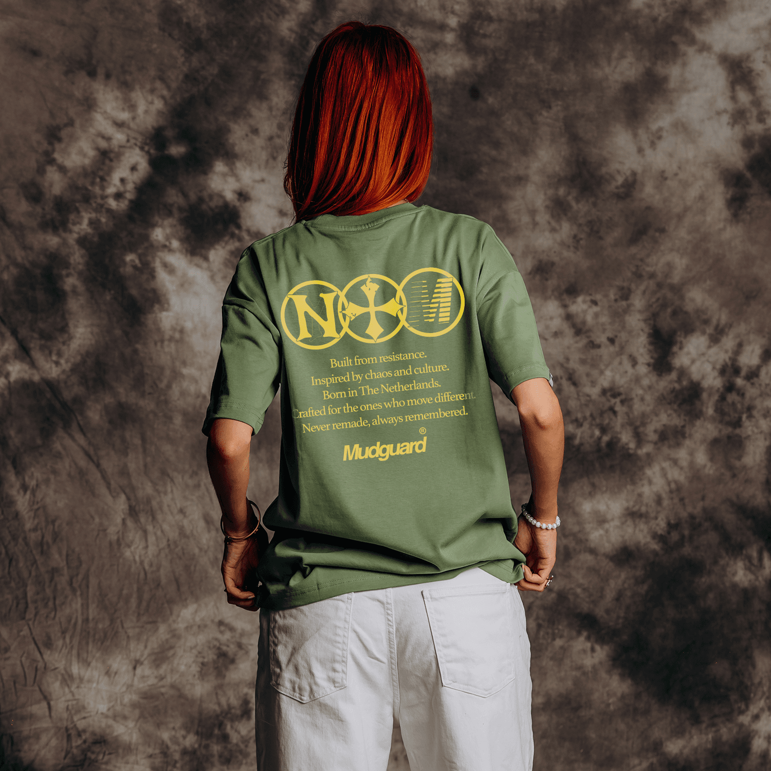 Mudguard Statement Piece Green Tee